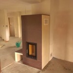 Akumulační krb s velkoplošnou keramikou Hein